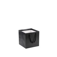 Black_Paper_Bag_Cubic1